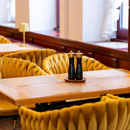 Ξενοδοχείο Legend 3*